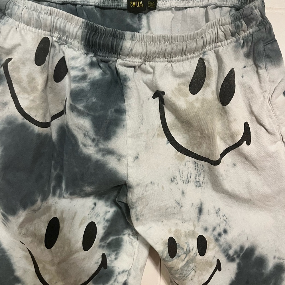 Market Brand - Men's Tie-Dye Athletic Shorts - Black and Gray